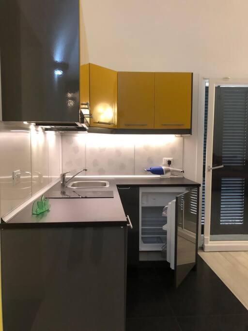 Trilocale Cc 009057-Lt-0333 Apartment Spotorno Ngoại thất bức ảnh
